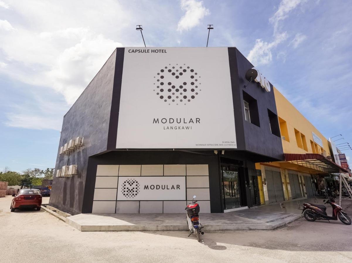 Oyo 89635 Modular Langkawi Capsule Hotel Padang Mat Sirat Екстериор снимка