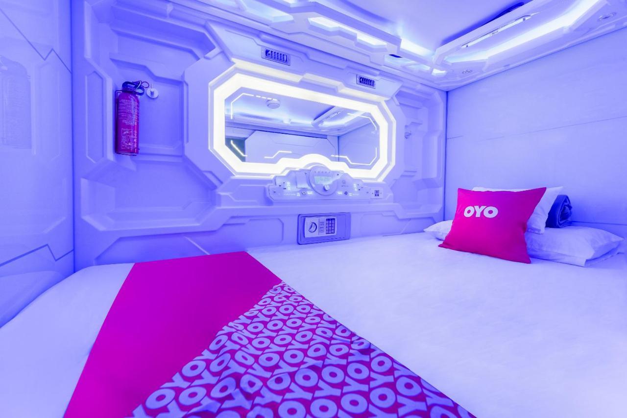 Oyo 89635 Modular Langkawi Capsule Hotel Padang Mat Sirat Екстериор снимка
