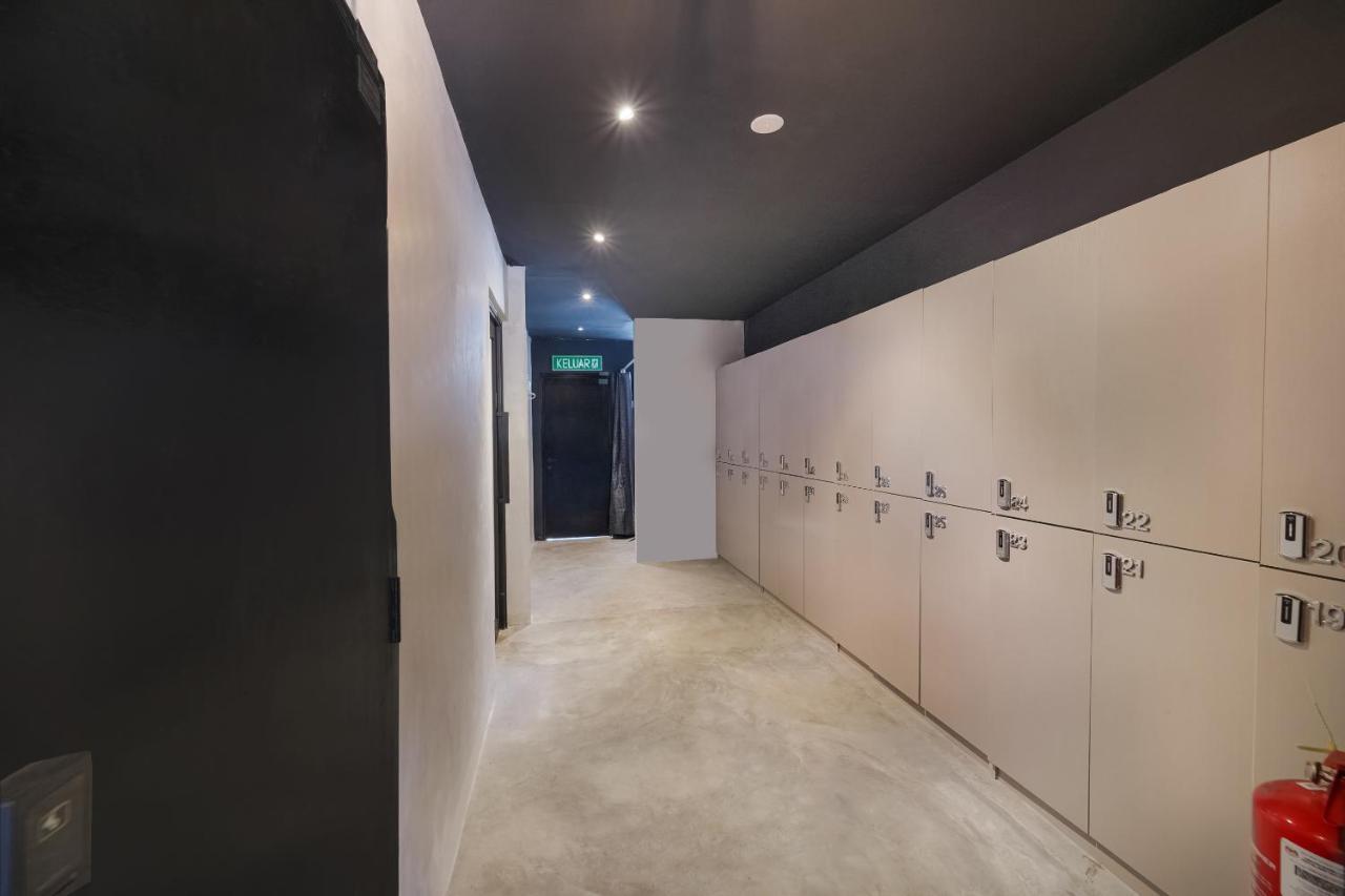Oyo 89635 Modular Langkawi Capsule Hotel Padang Mat Sirat Екстериор снимка