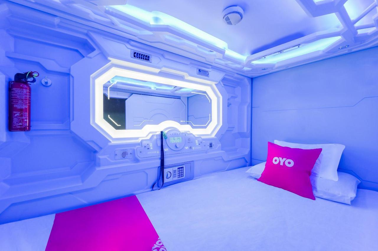 Oyo 89635 Modular Langkawi Capsule Hotel Padang Mat Sirat Екстериор снимка